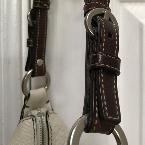 Coach E898 Chelsea Chalk Pebble Large hobo - Picture 5 of 8